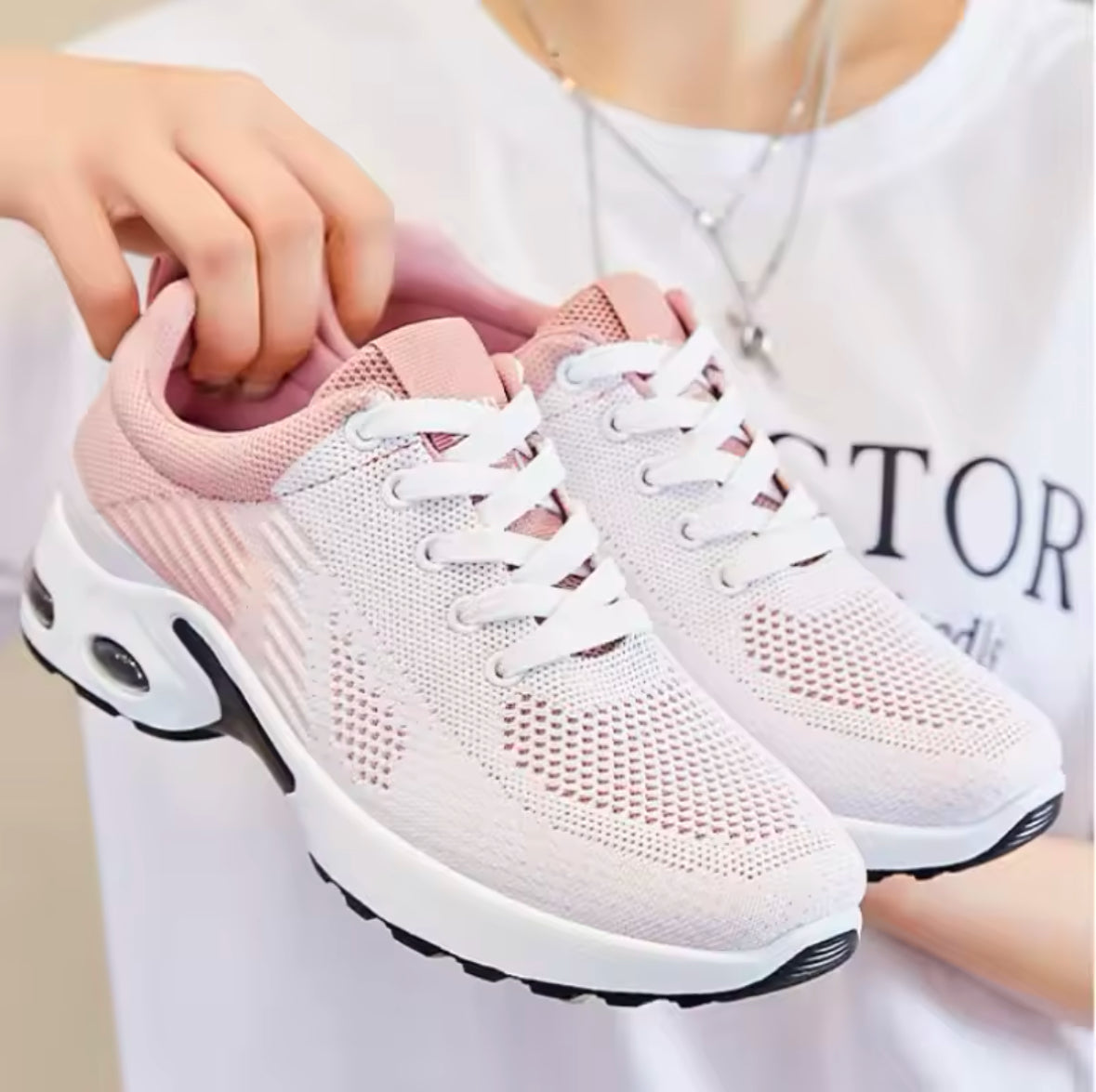 Lightweight Breathable Women’s Running Shoes – Air Cushion Mesh Sneakers for Summer Training & Outdoor Sports