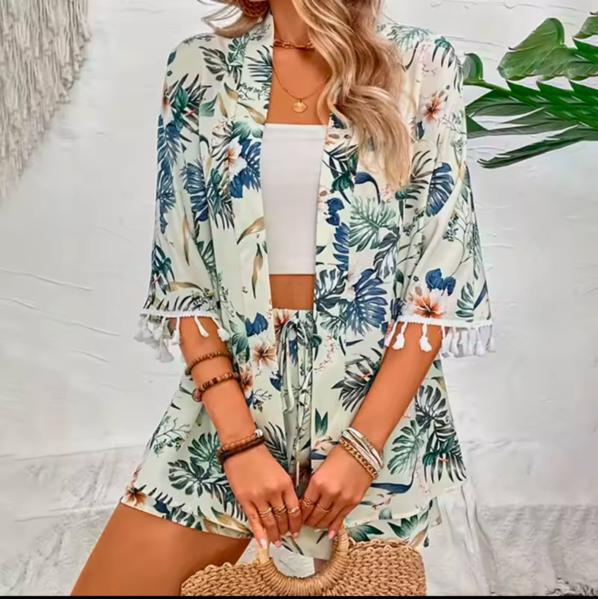 Summer Women’s Two-Piece Set – Open-Front Cardigan & Flower Printed Beach Shorts – Stylish Beachwear & Casual Outfits for Women 2025