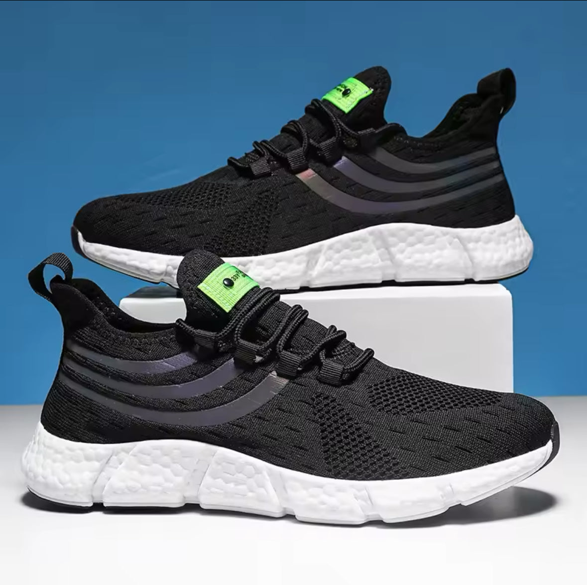 Step into Comfort and Style with Men’s Breathable Classic Running Sneakers – Lightweight, Slip-on Mesh Shoes for Outdoor Walking & Sports