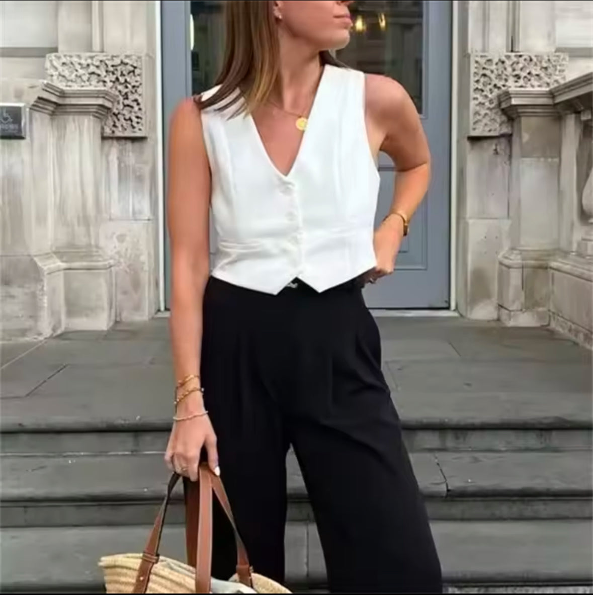 TRAF Women’s Stylish V-Neck Sleeveless Cropped Vest – Chic Summer Fashion for Work and Play