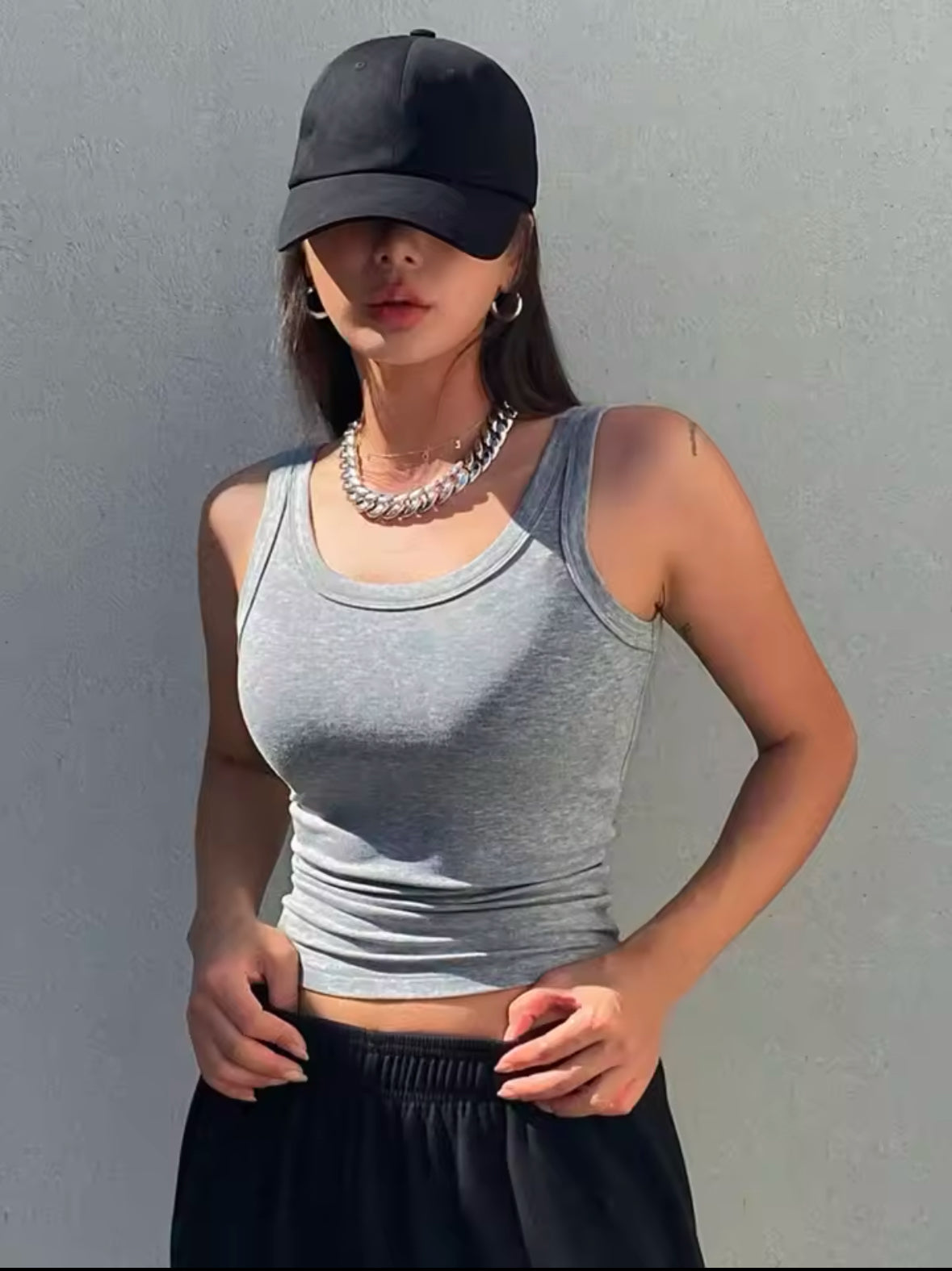 3pcs Solid Color Tank Tops for Women – Trendy V-Neck Sleeveless Set for Summer, Casual, Y2K & Streetwear Looks