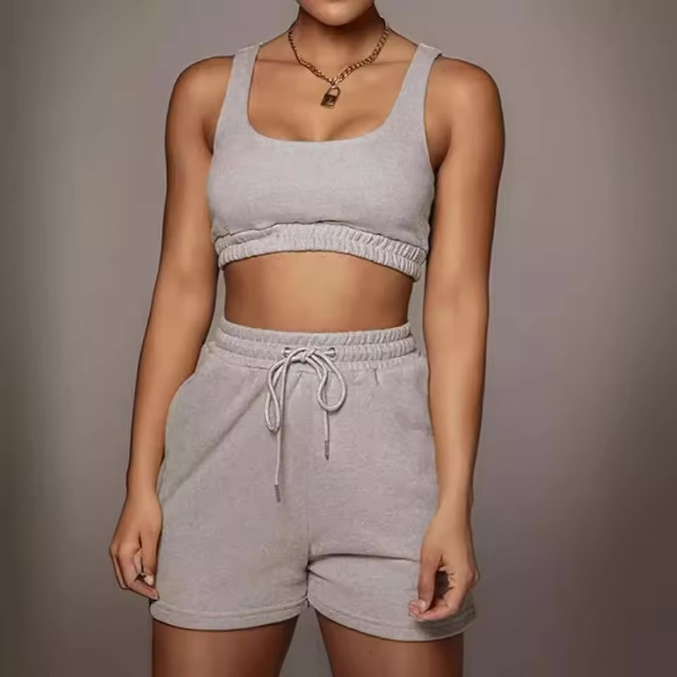 Discover Comfort and Style with LUNE Women’s Drawstring Waistband Shorts with Insert Pockets