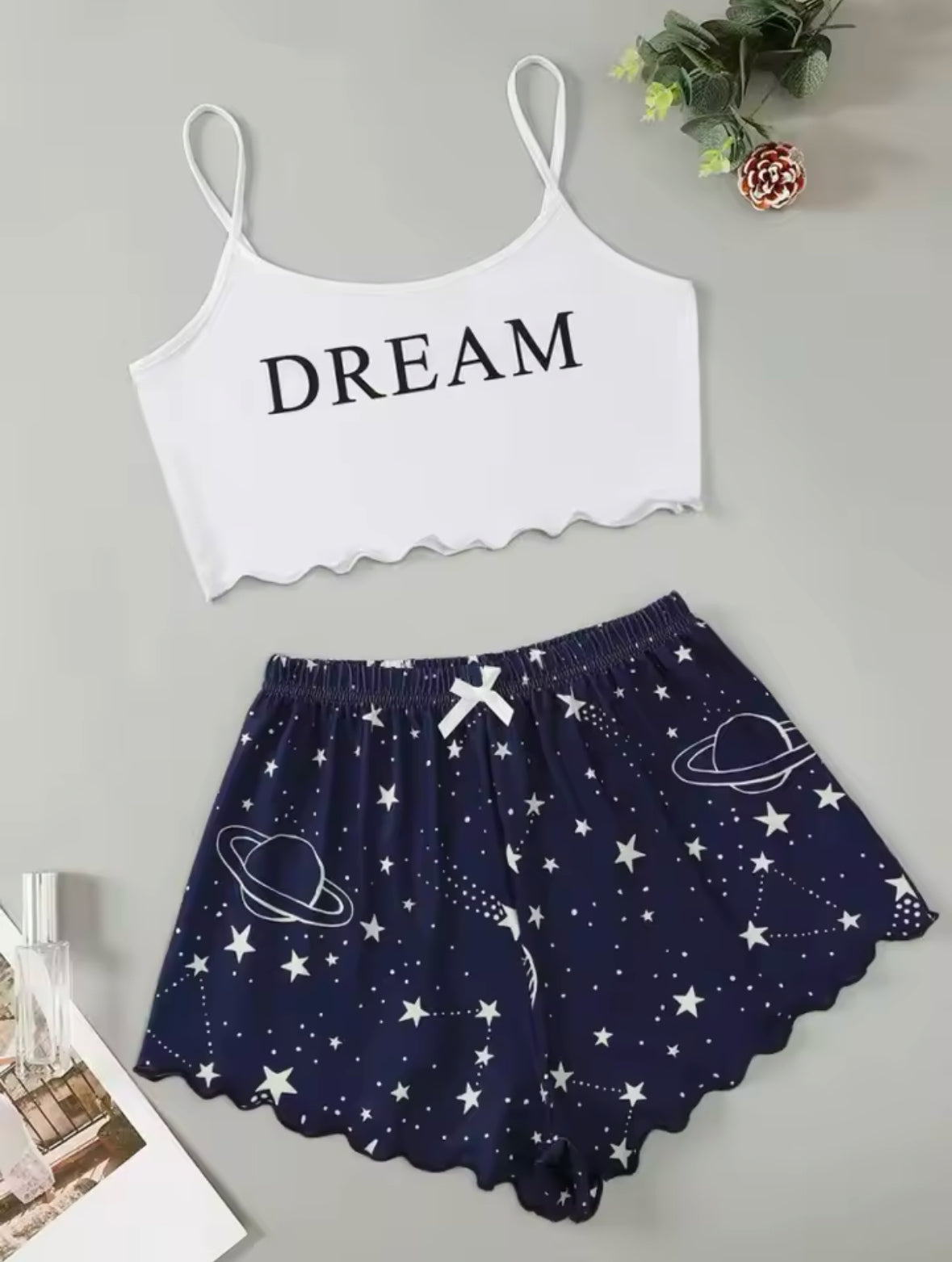 Summer Moon & Stars Printed Pajama Set for Women – Sexy Sleeveless Crop Top with Shorts for Comfy & Stylish Sleepwear