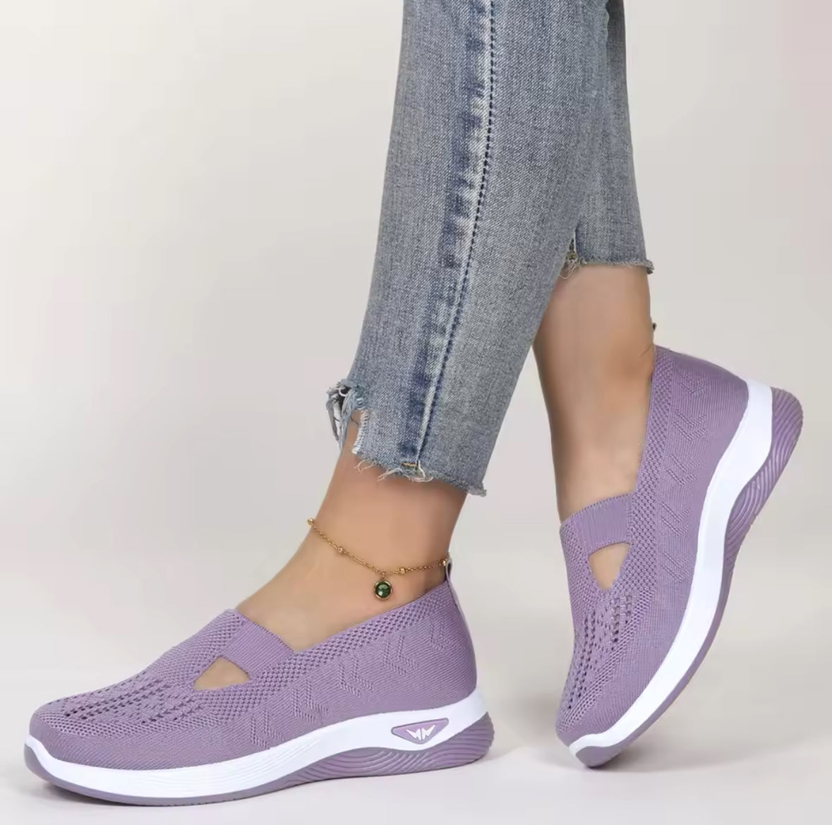 New Spring Women’s Sports Shoes – Fashionable, Breathable, Lightweight & Non-Slip Casual Flats for All-Day Comfort