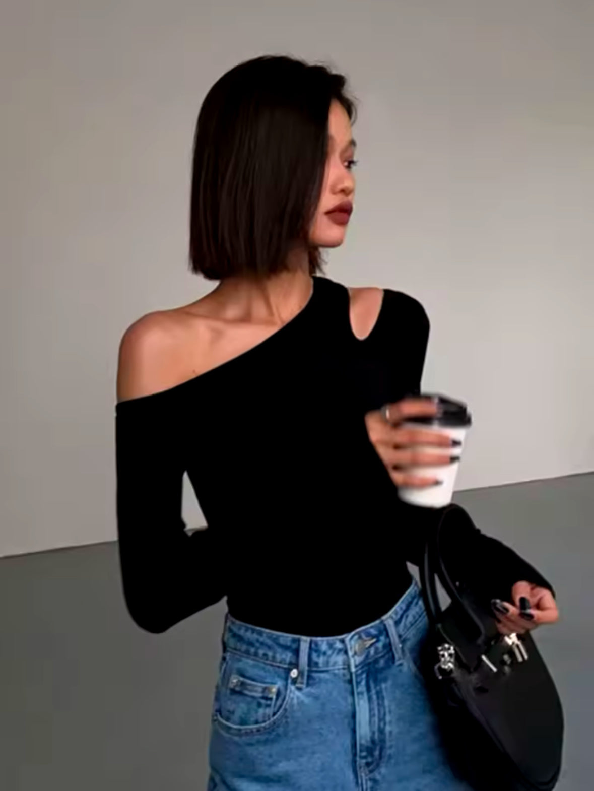 Women’s Long-Sleeve Skew Collar Off-Shoulder Crop Top – Sexy Slim Fit Hollow Out Tee for Spring 2025