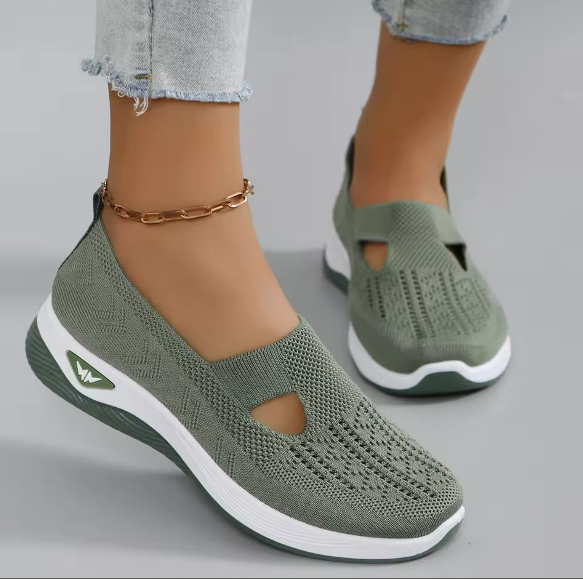 New Spring Women’s Sports Shoes – Fashionable, Breathable, Lightweight & Non-Slip Casual Flats for All-Day Comfort