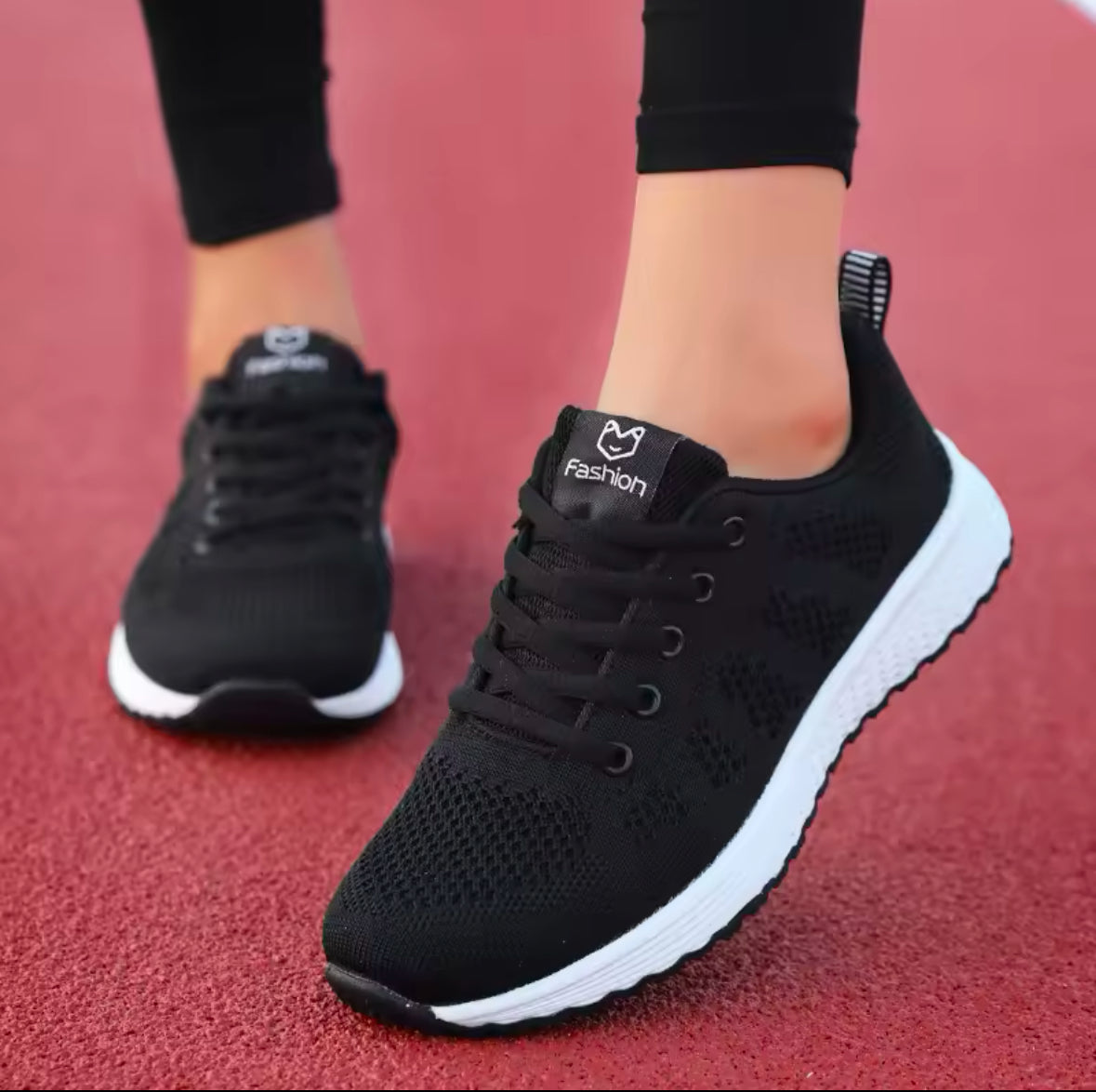 Step Up in Style: 2025 Women’s Fashion Platform Sneakers – Trendy, Comfortable & Perfect for Every Season