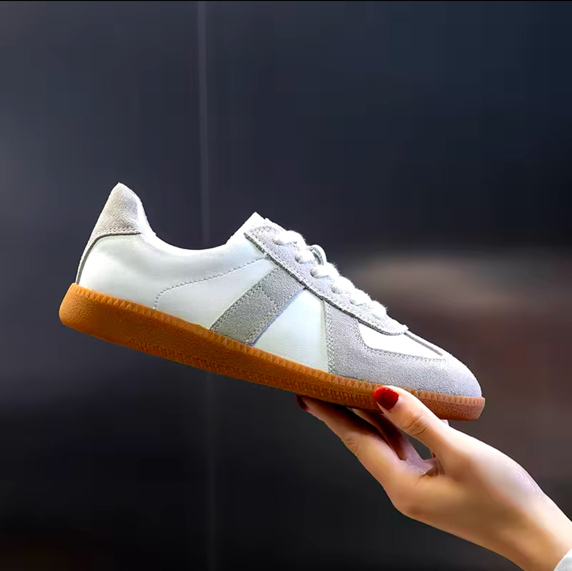 AIYUQI Women’s Sneakers 2025 | Genuine Leather Casual Flat Shoes for Women | Comfortable Moral Training Shoes for Spring