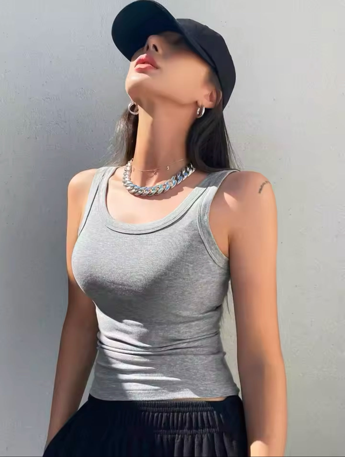 3pcs Solid Color Tank Tops for Women – Trendy V-Neck Sleeveless Set for Summer, Casual, Y2K & Streetwear Looks