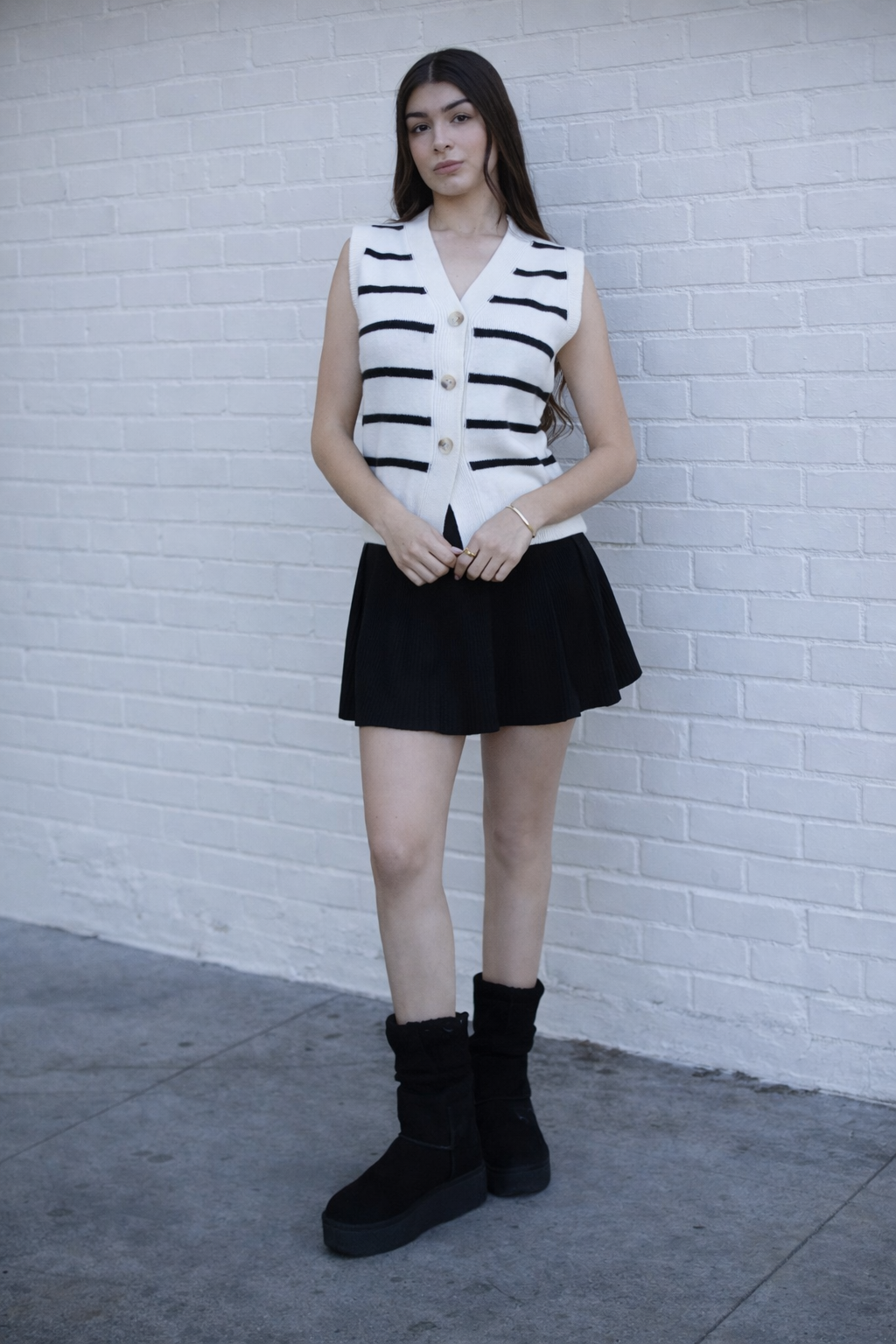 Women’s Elastic Waist Knit Mini Skirt – Casual Fall/Winter Essential
