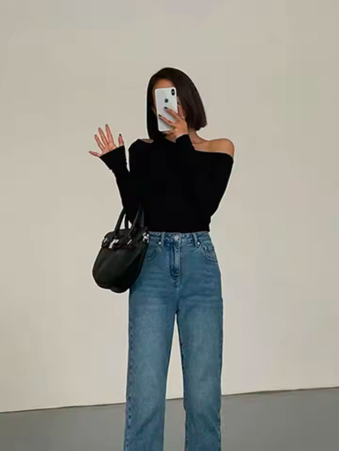 Women’s Long-Sleeve Skew Collar Off-Shoulder Crop Top – Sexy Slim Fit Hollow Out Tee for Spring 2025