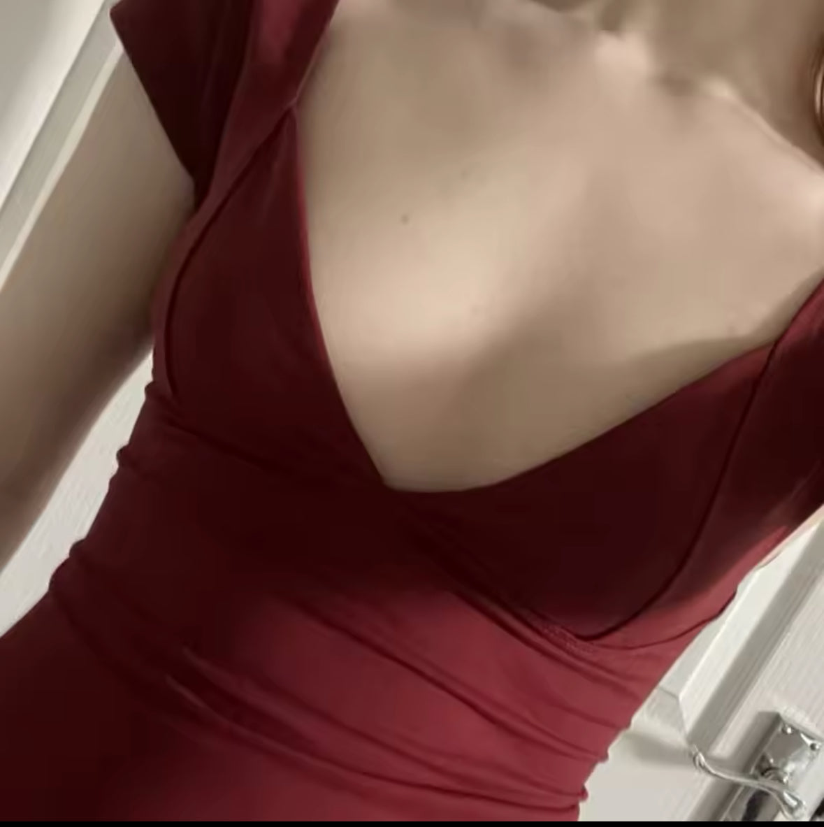 INAWLY Fashionable Sexy Club Solid Color Low Neck Fitted Cropped T-Shirt