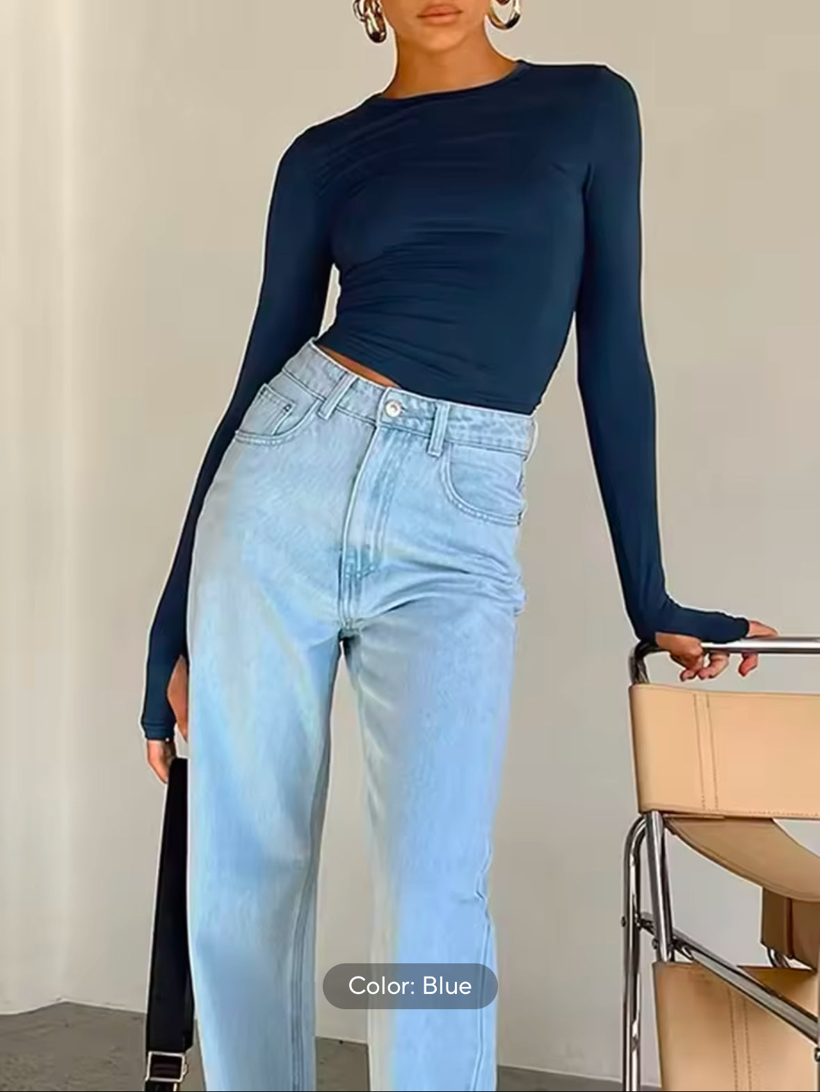 Fashion Women’s Long Sleeve Crew Neck T-shirt – Slim Fit Crop Top with Thumb Holes for Daily Streetwear & Summer Camis