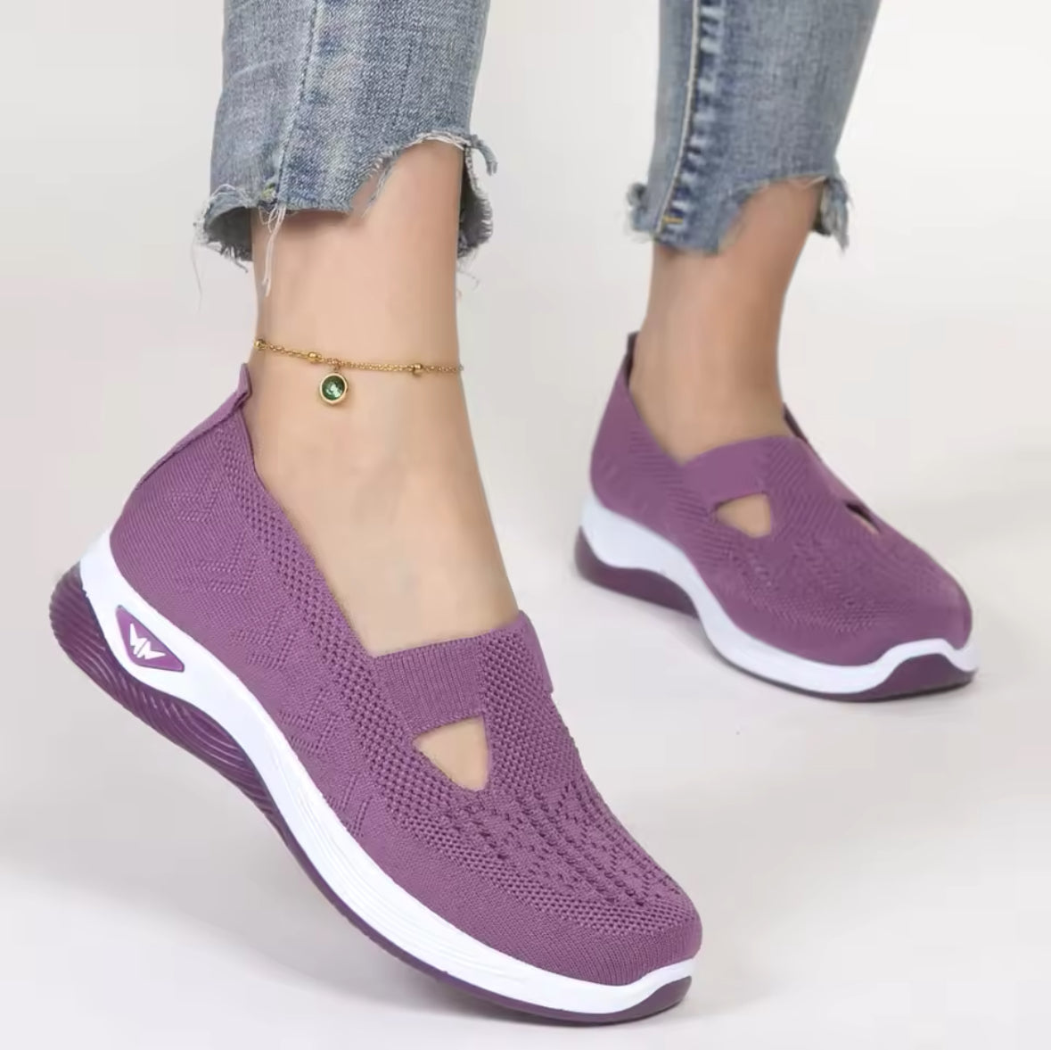 New Spring Women’s Sports Shoes – Fashionable, Breathable, Lightweight & Non-Slip Casual Flats for All-Day Comfort