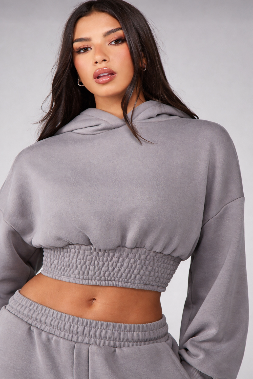 Cropped Oversized Hoodie with Elastic Hem – Cozy Fall Winter Streetwear