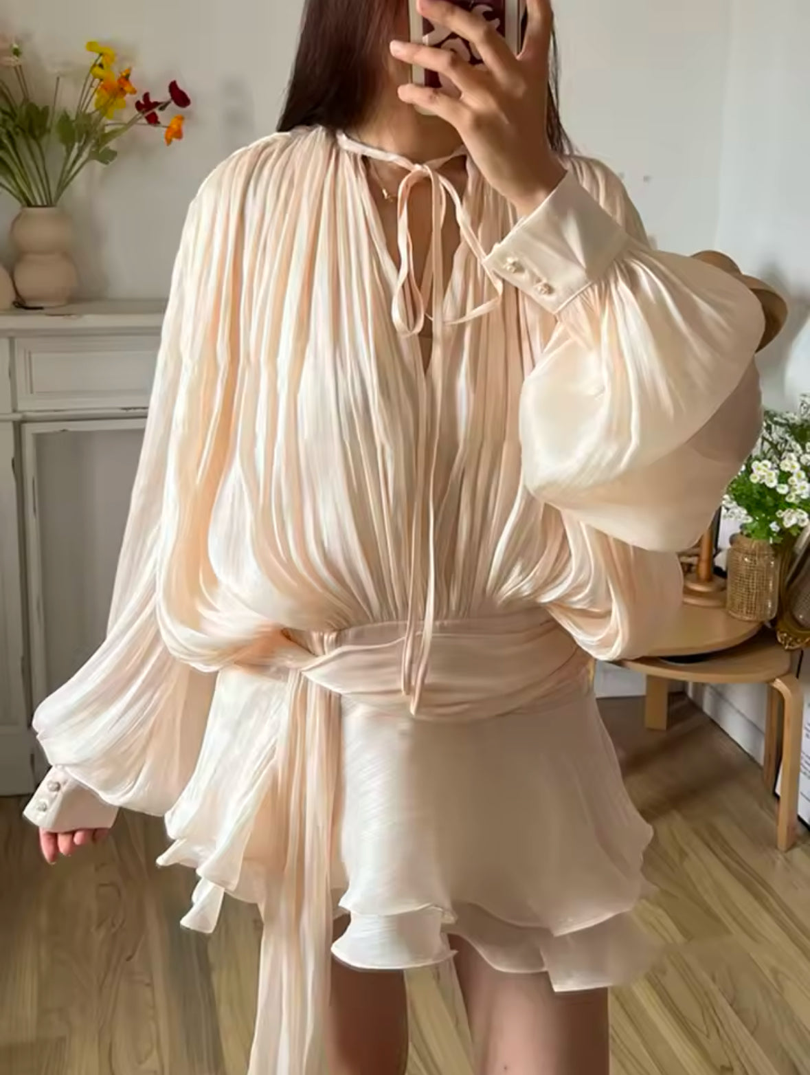 TWOTWINSTYLE Solid V-Neck Mini Blouse Dress for Women – Long Sleeve, Lace-Up, Sweet Style Fashion Dress