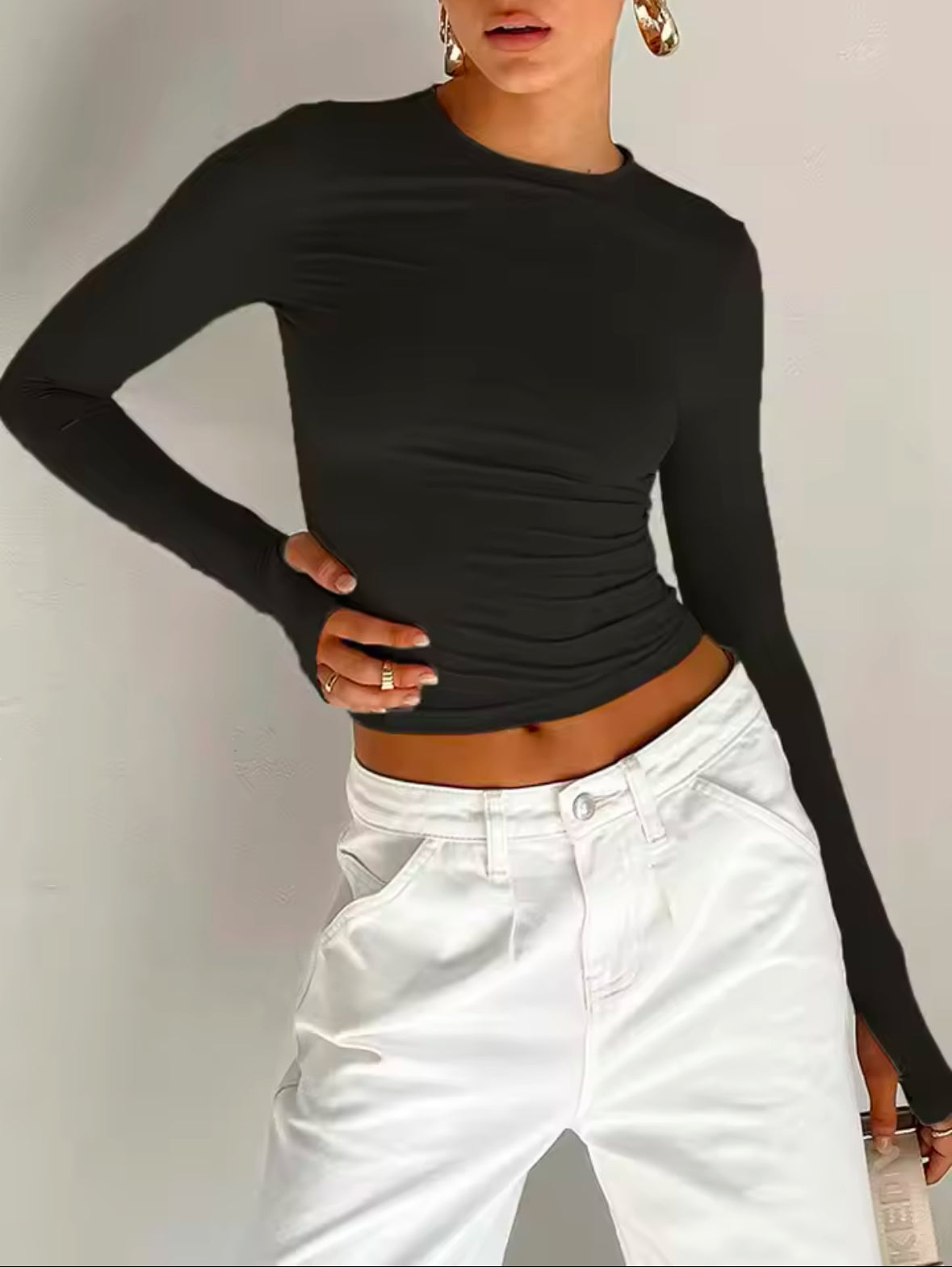 Fashion Women’s Long Sleeve Crew Neck T-shirt – Slim Fit Crop Top with Thumb Holes for Daily Streetwear & Summer Camis