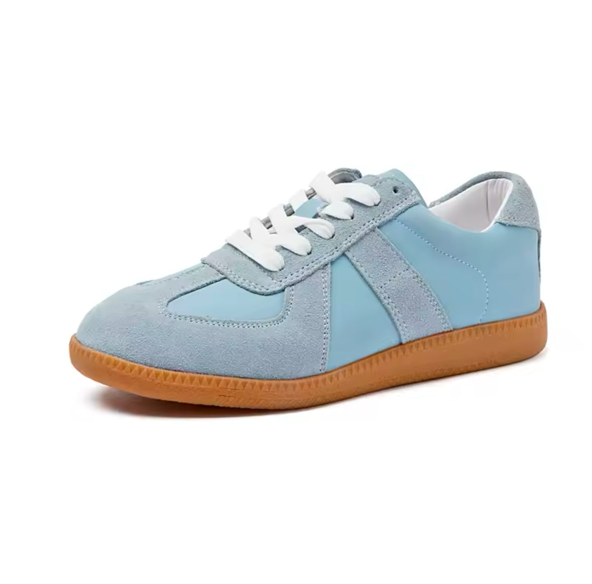 AIYUQI Women’s Sneakers 2025 | Genuine Leather Casual Flat Shoes for Women | Comfortable Moral Training Shoes for Spring