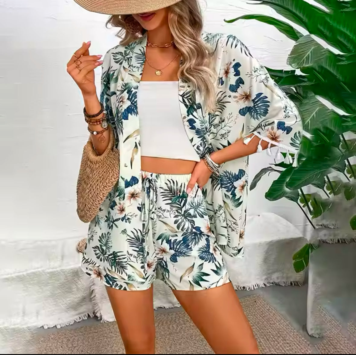 Summer Women’s Two-Piece Set – Open-Front Cardigan & Flower Printed Beach Shorts – Stylish Beachwear & Casual Outfits for Women 2025