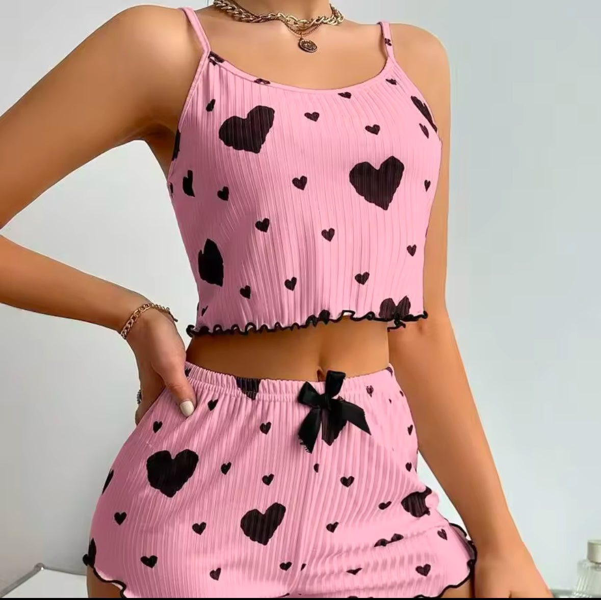Women’s 2-Piece Pajama Set – Soft & Comfortable Tank Top and Shorts with Love Print – Casual Sleepwear for Relaxation | S, M, L
