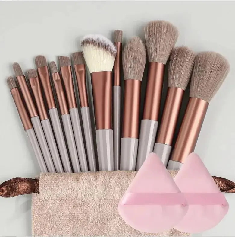 Makeup Brush Set – Soft, Fluffy & Professional Tools for Flawless Blending! - UltraChic