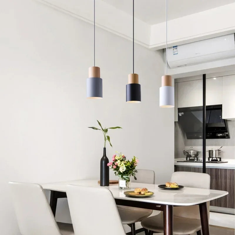 Simple Wire Chandelier for Stylish Interiors