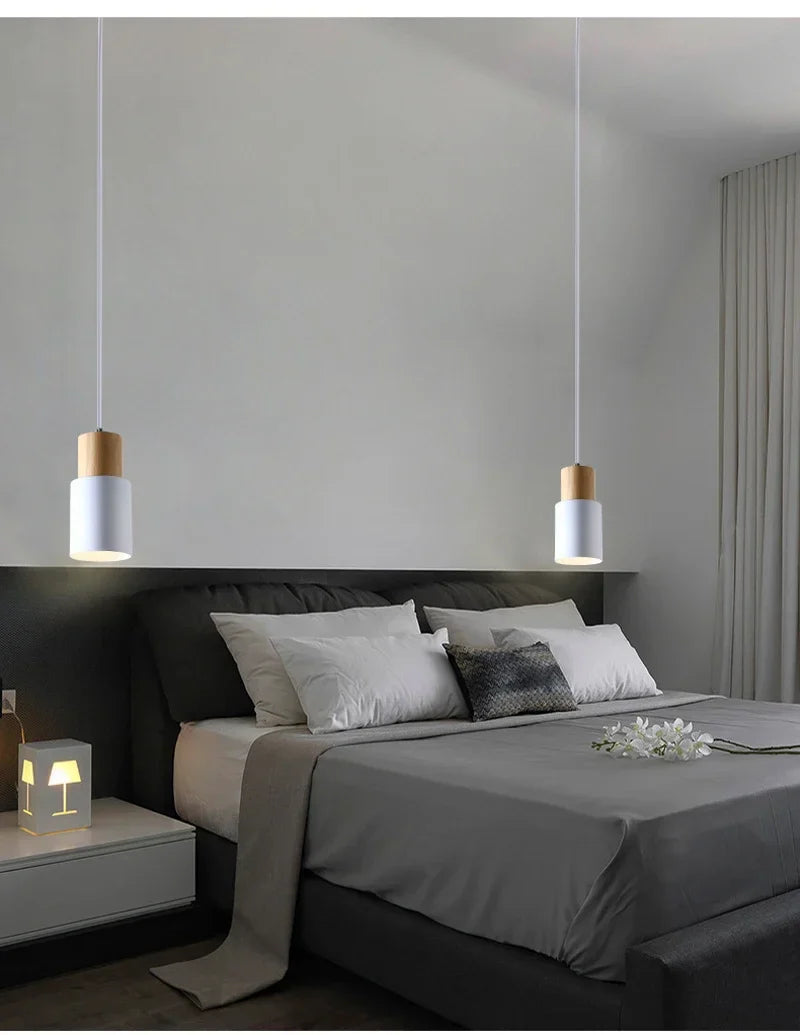 Simple Wire Chandelier for Stylish Interiors