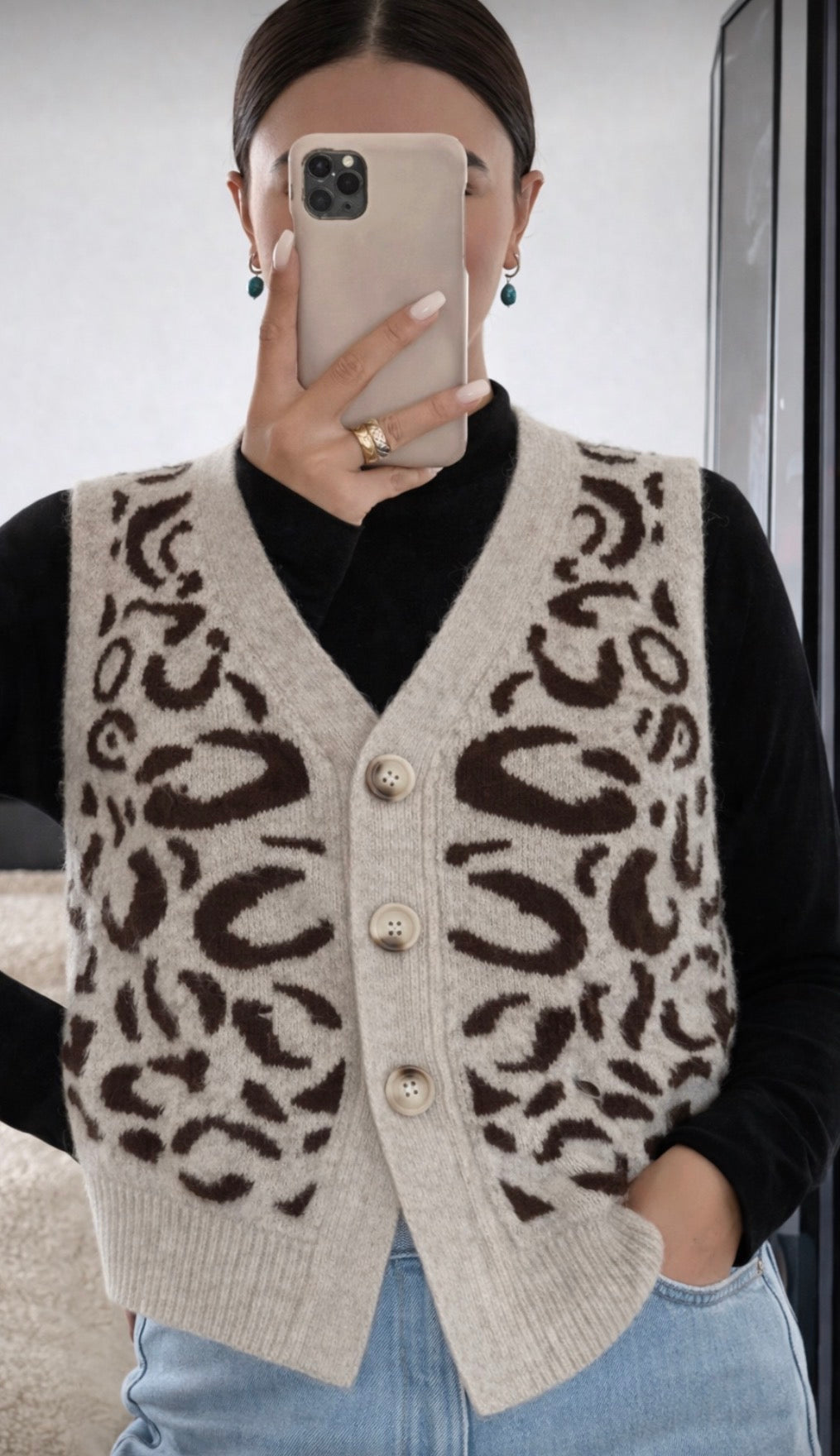 Women’s Leopard Knit Vest – Elegant Autumn/Winter Sleeveless Office Layer