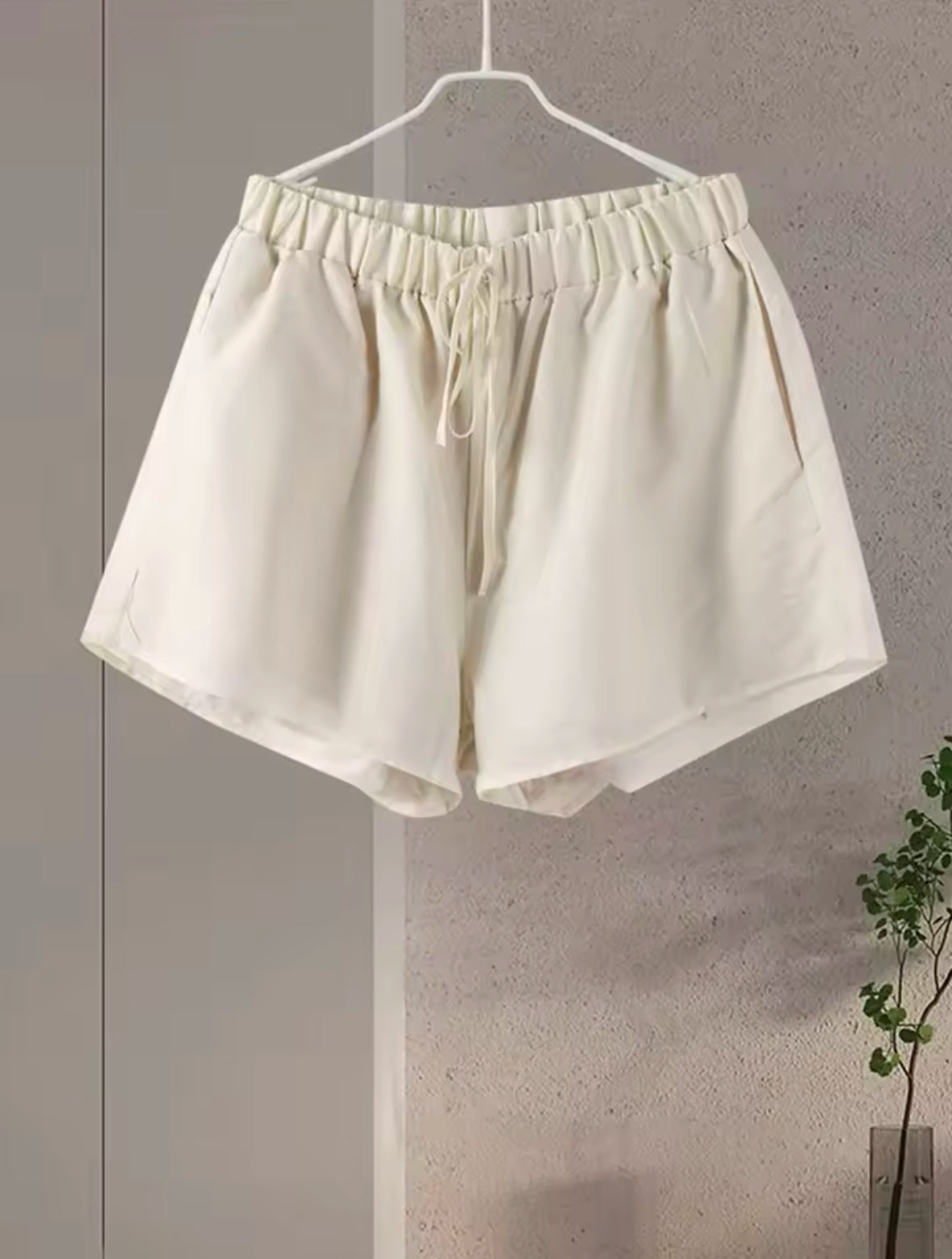 Casual Ruffles Shorts Suit for Women – V Neck See-Through Hollow Out Set with Lace-Up Detail | 2025 Spring Fashion for Ladies