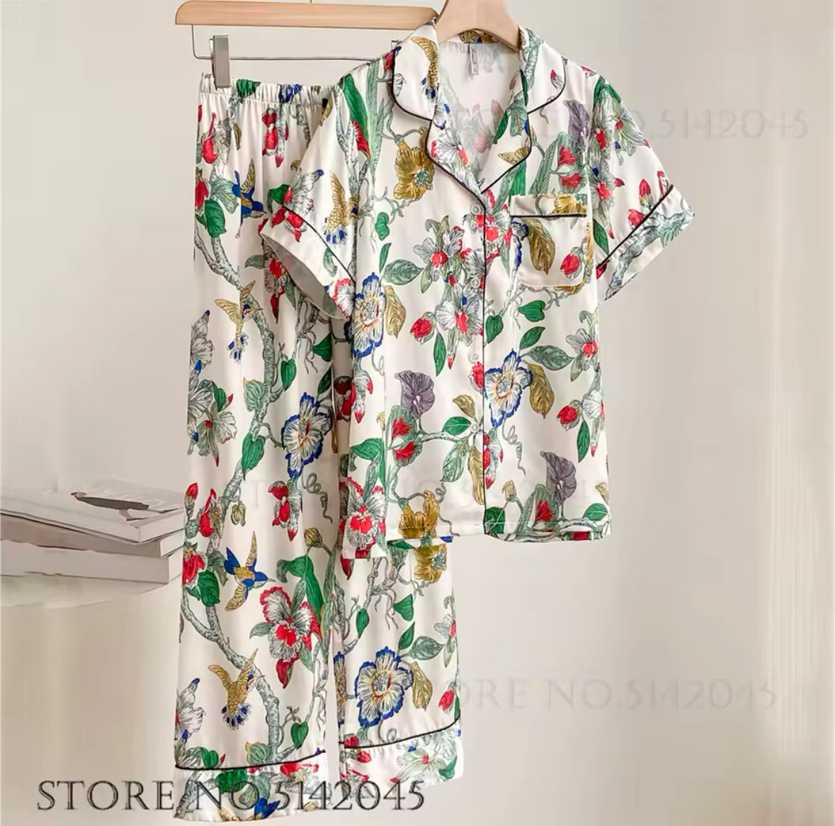 Fashionable Floral Print 2PCS Pajama Set for Women – Comfortable Satin Sleepwear, Spring & Summer Lounge Wear, Loose Fit Trouser Suit for Relaxing at Home
