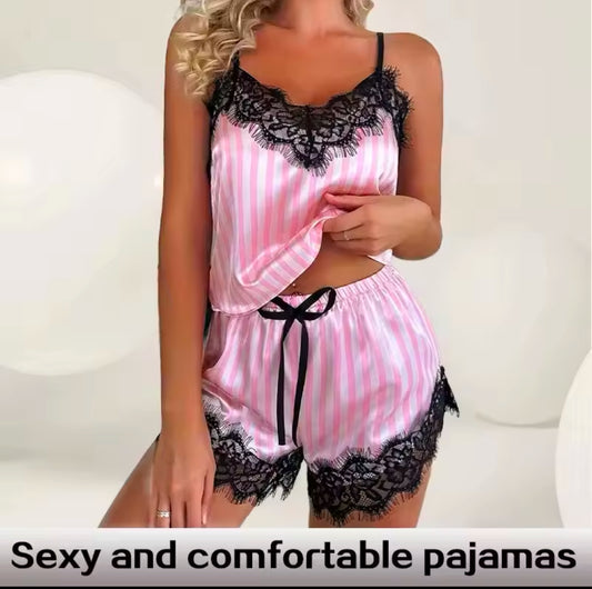 Set of Sexy V-Neck Lace Pajama for Women – Sleeveless & Comfortable Two-Piece Pajama Shorts Set for Relaxation & Sleep