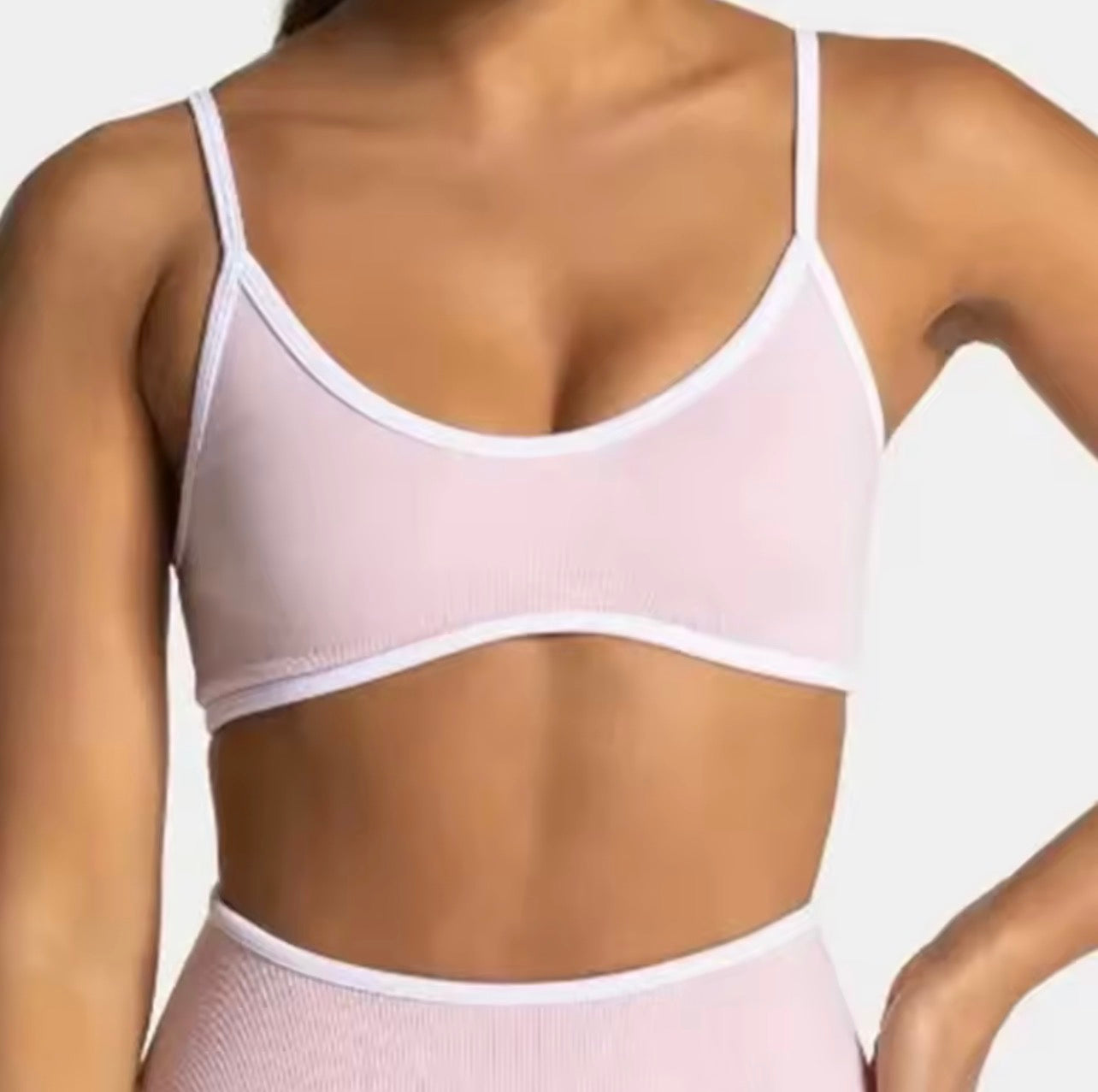 Women’s Backless Sports Bra – Breathable Summer Yoga Fitness Top with Chest Support Activewear