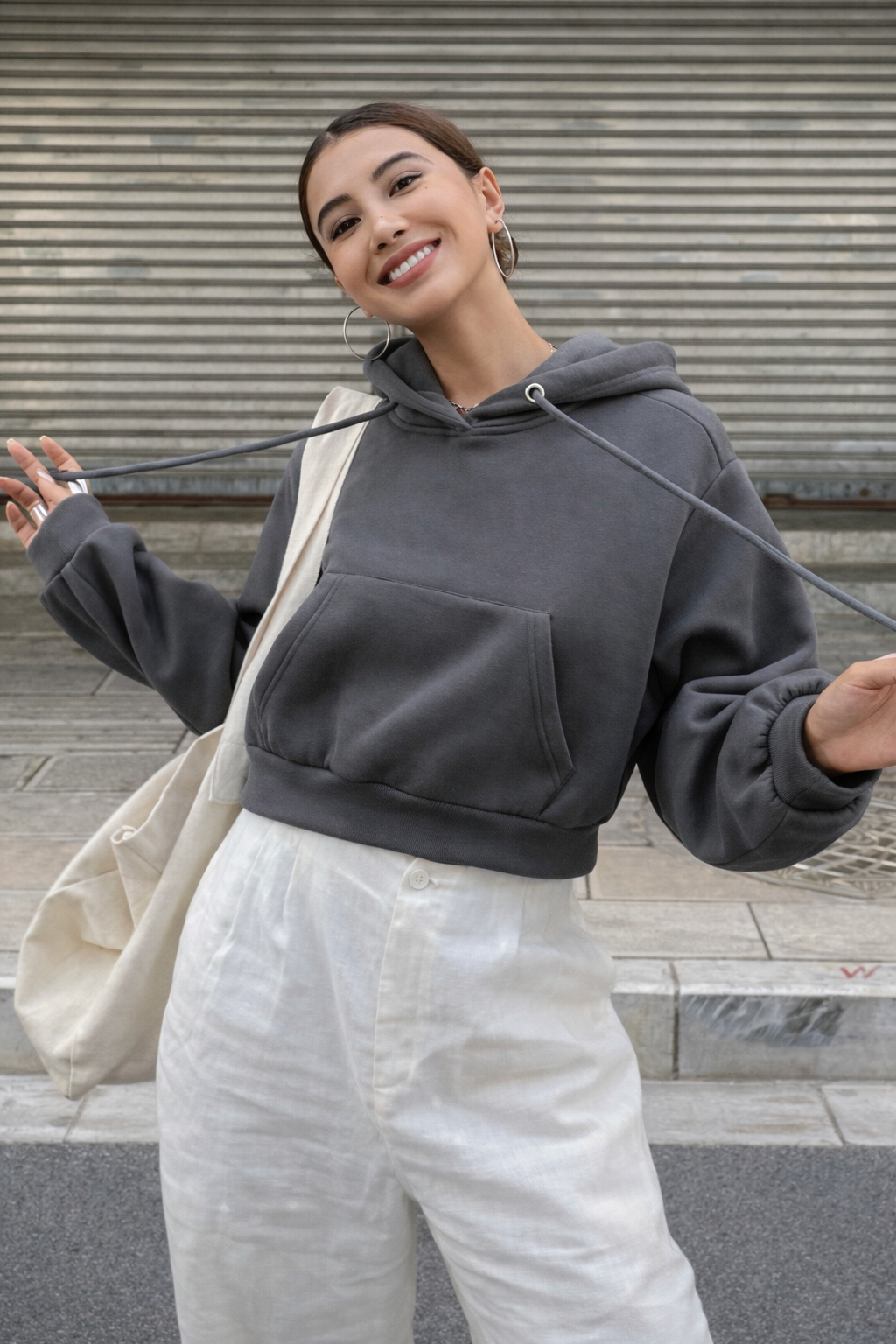 Women’s Cropped Hoodie – Solid Color Fall Casual Sweatshirt