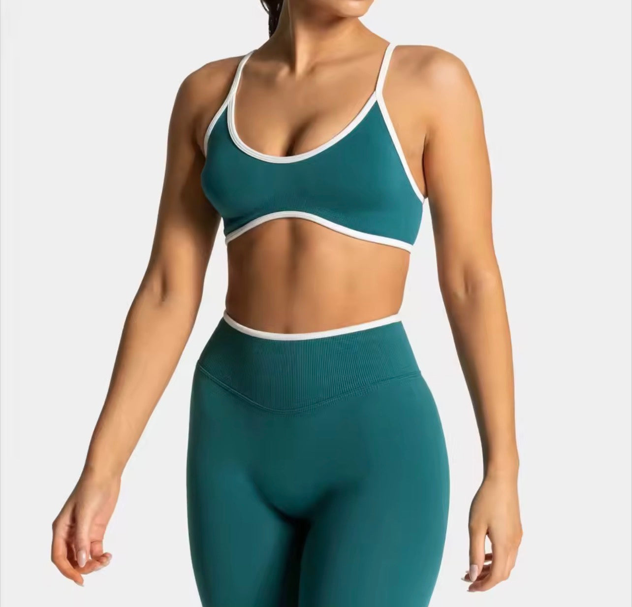 Women’s Backless Sports Bra – Breathable Summer Yoga Fitness Top with Chest Support Activewear