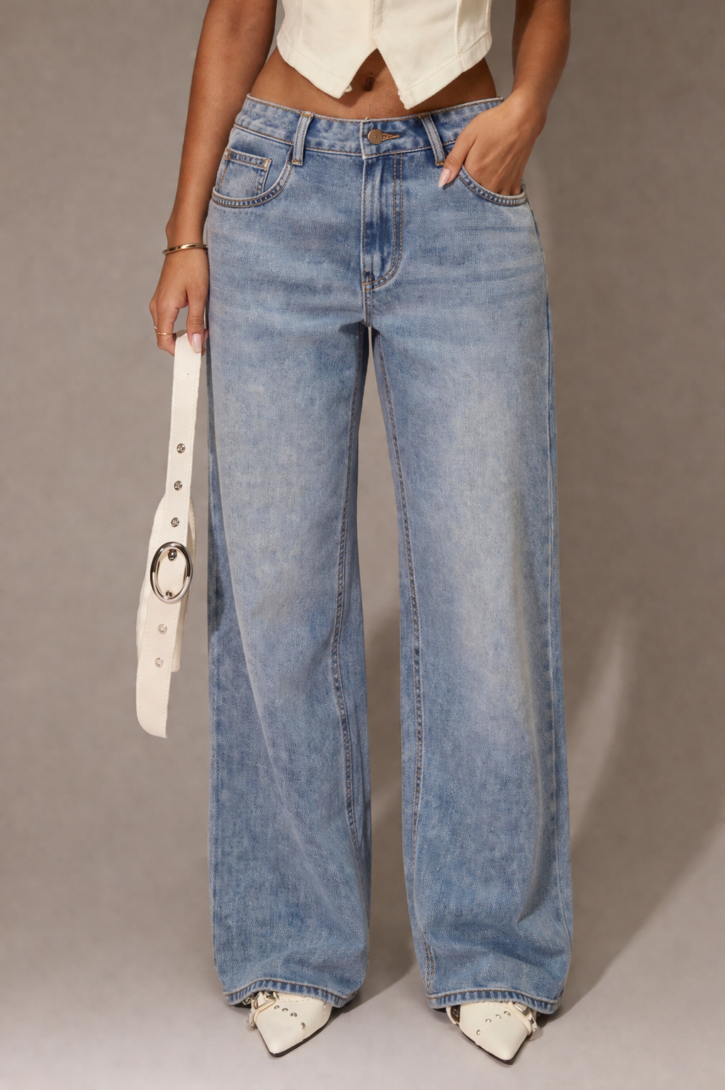 Low Rise Baggy Wide Leg Jeans Relaxed Fit Streetwear Look Fall Winter Women