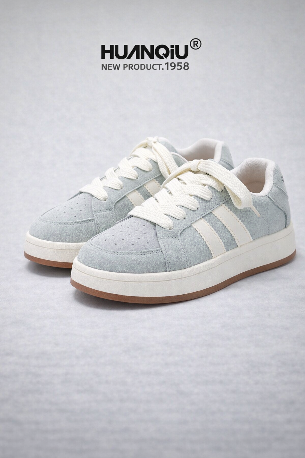 Women’s Lightweight White Sports Shoes – Comfortable All-Season Casual Sneakers