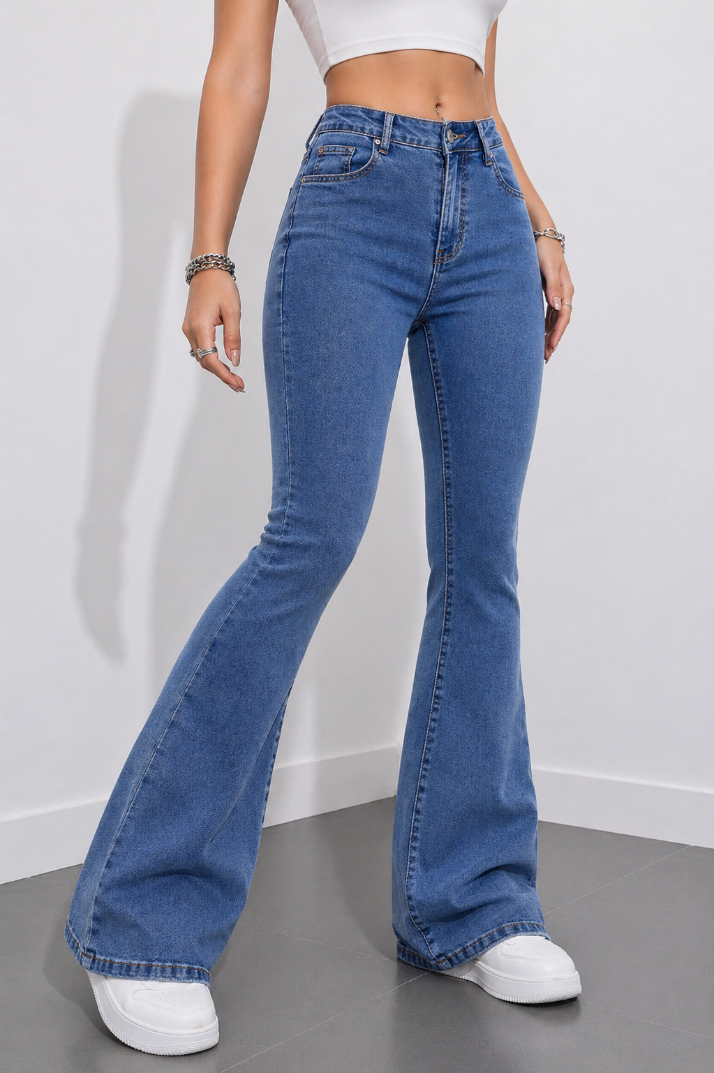 Flare Leg Jeans Slim Fit Shape Enhancing Effortless Chic Look Spring Summer Women