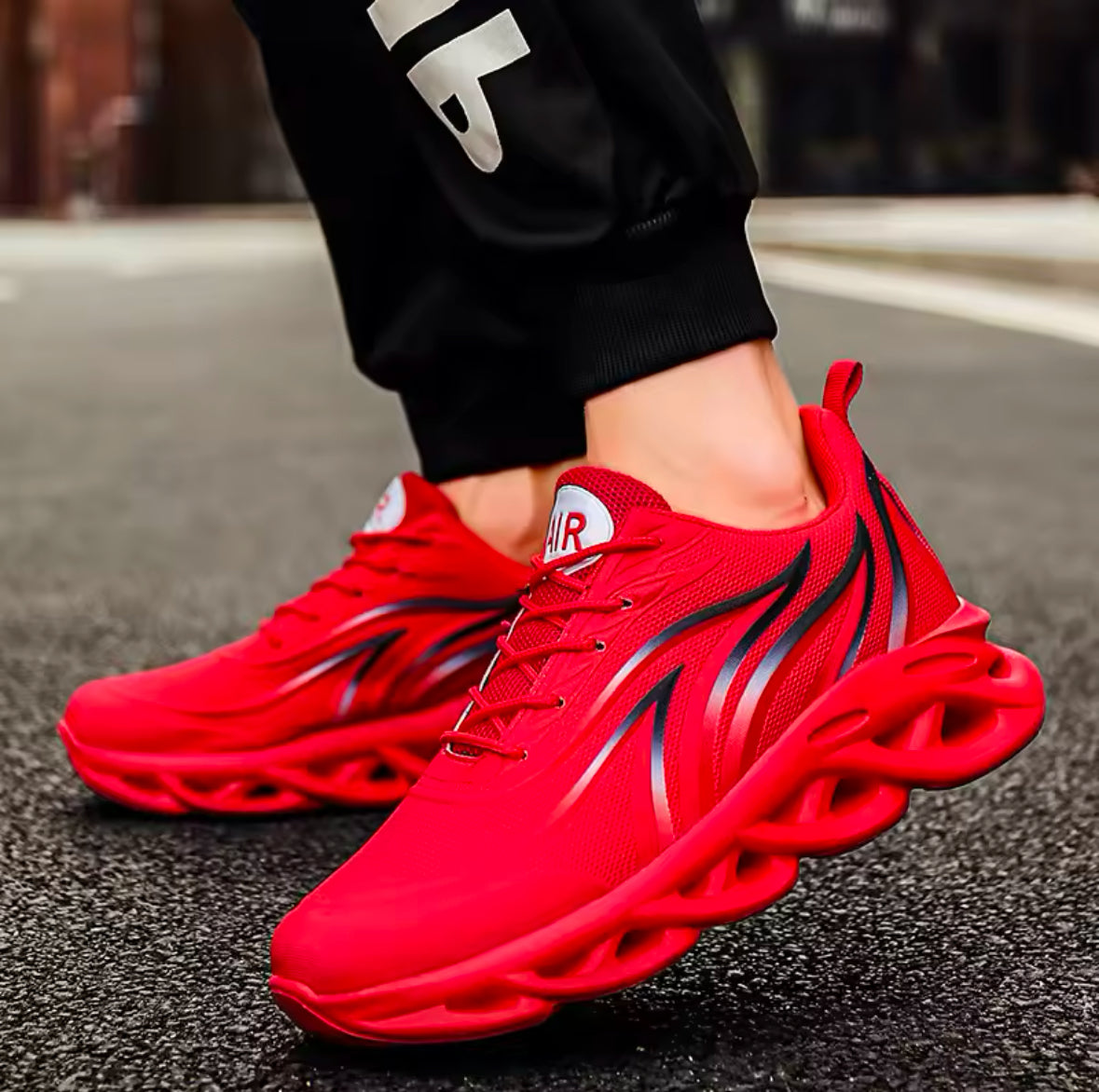 Boost Your Performance with Men’s Flame Printed Sneakers – Comfortable Flying Weave Sports Shoes for Running & Outdoor Activities