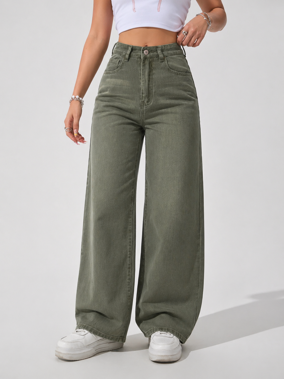 Wide Leg Denim Jeans Thick Cotton Fabric Flattering Silhouette All Season Women