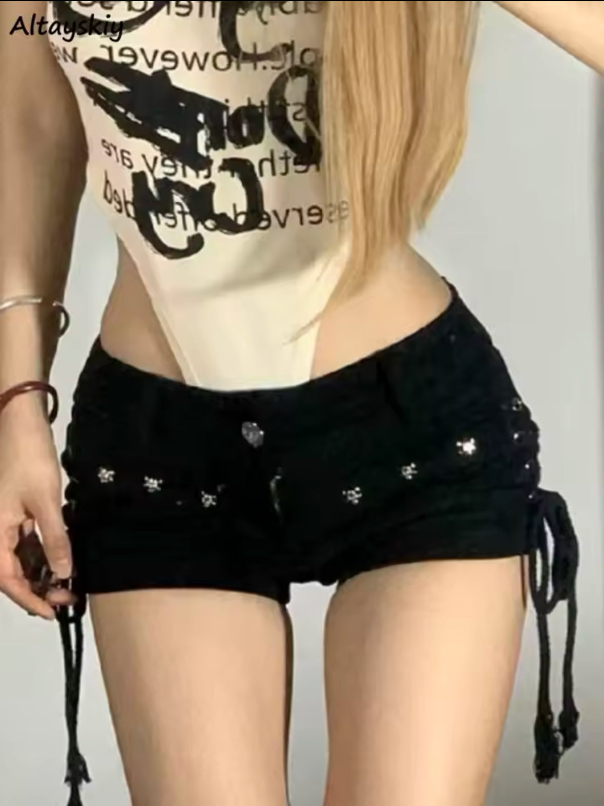 Sexy American Retro Lace-Up Skinny Shorts for Women – Trendy Streetwear, Daily Personality Fashion for Students & Holidays