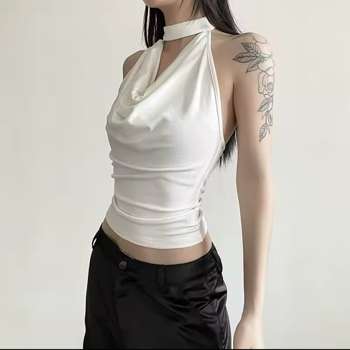 SHEIN MOD Green Draped Halter Top – 90s-Inspired Fall Outfit with Metal Buckle for Parties & Holidays