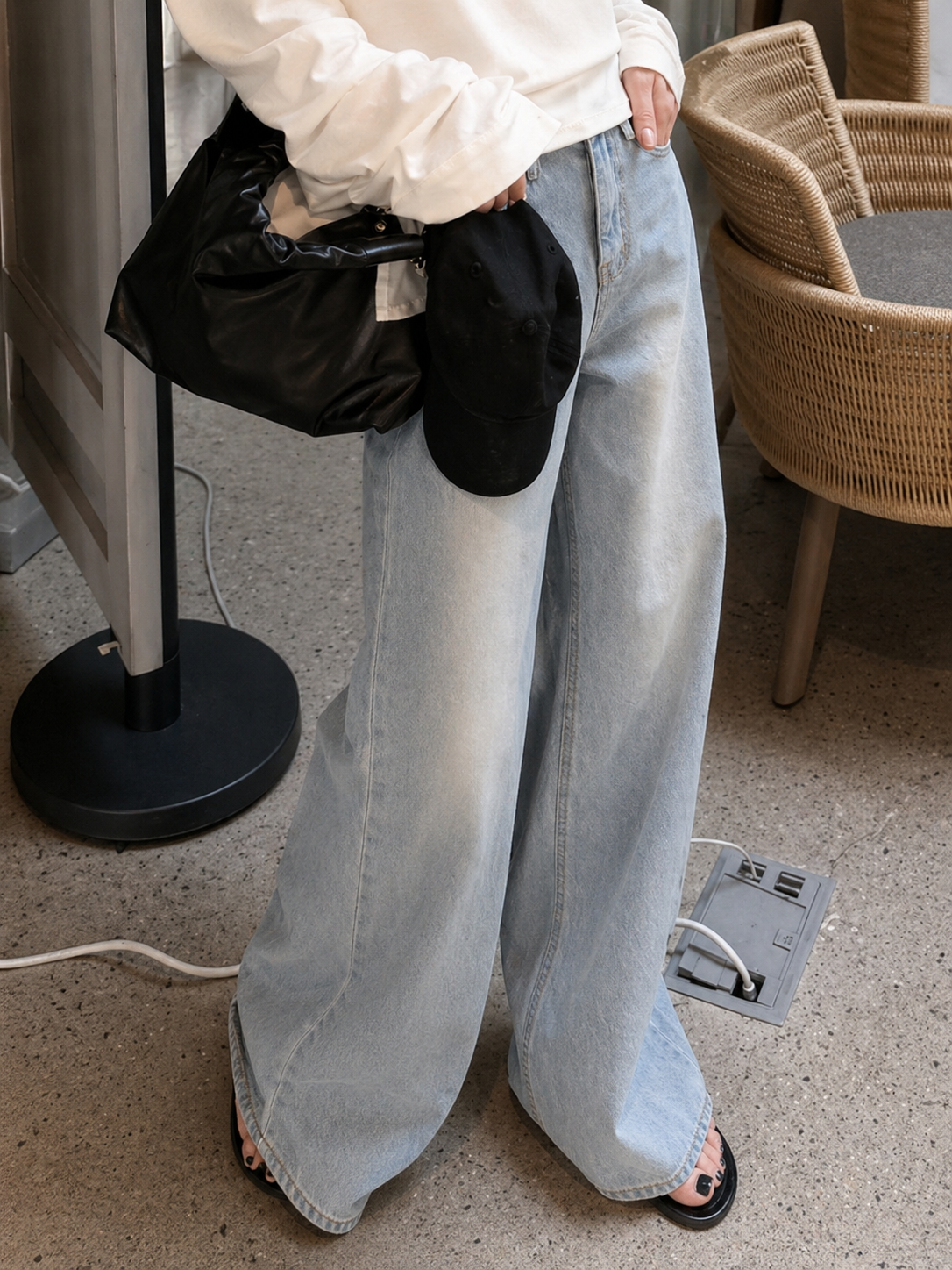 Wide Leg Jeans Relaxed Fit Effortless Street Style Look Summer Women
