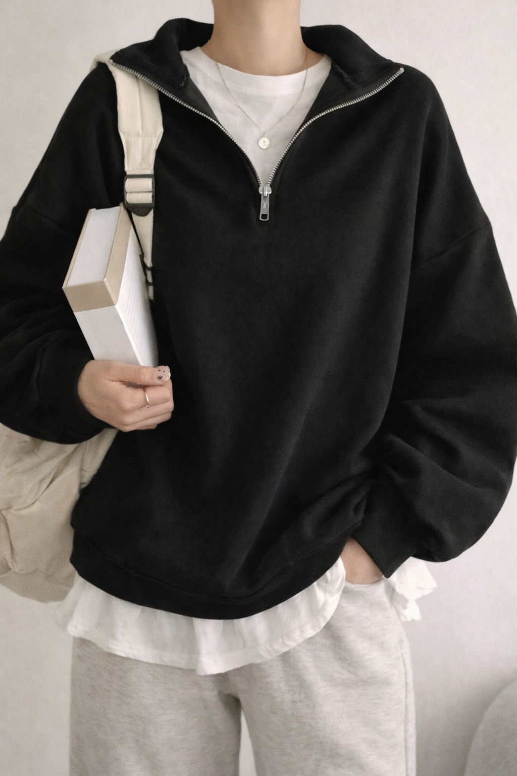 Oversized Half Zip Sweatshirt – Relaxed Fall Streetwear Essential