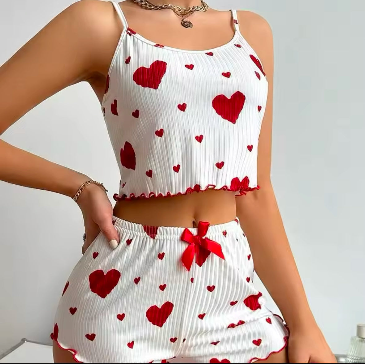 Women’s 2-Piece Pajama Set – Soft & Comfortable Tank Top and Shorts with Love Print – Casual Sleepwear for Relaxation | S, M, L