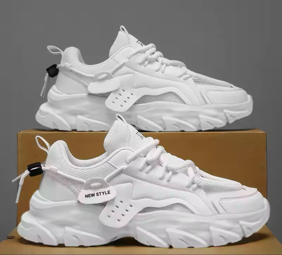 Men’s breathable sneakers with thick soles, perfect for outdoor running, tennis, and all-season comfort, featuring soft soles for ultimate support and casual style