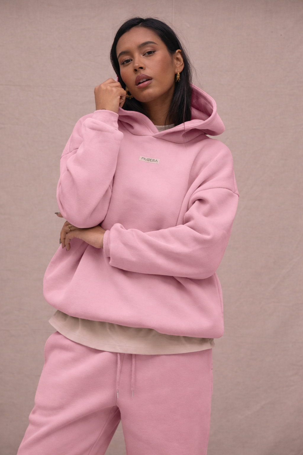 Oversized Logo Hoodie – Embroidered Cozy Autumn Winter Streetwear