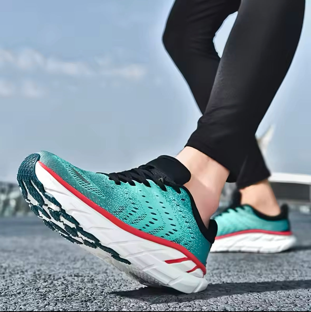 2025 New Men’s Running Shoes – Cushioned, Stylish Outdoor Sports Jogging Sneakers with Classic Design, Available in Plus Sizes 39-46