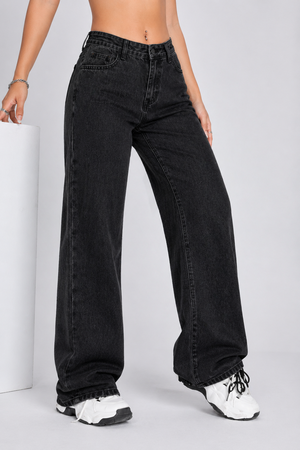 Wide Leg Jeans Relaxed Fit Effortless Chic Look All Season Women