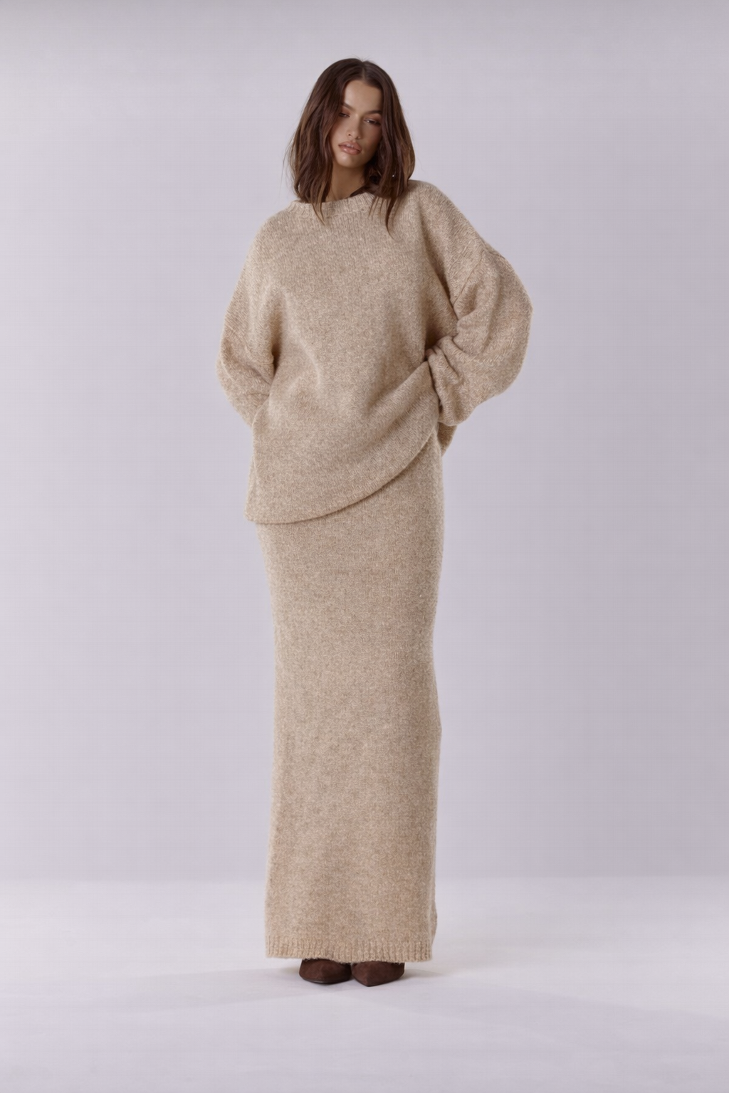 Oversized Knit Jumper & Maxi Skirt Set – Cool Girl Winter Look - UltraChic