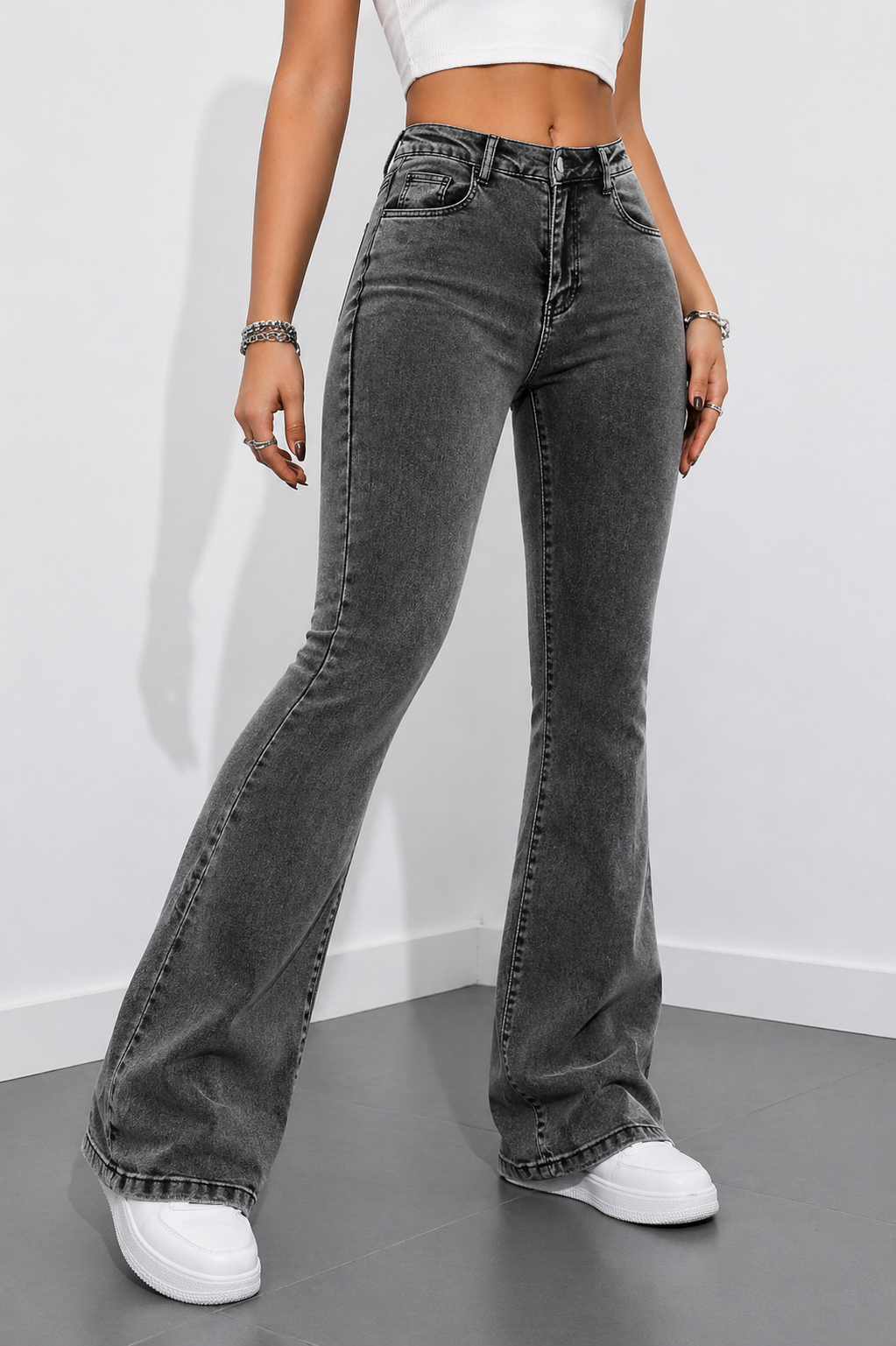 Flare Leg Jeans Slim Fit Shape Enhancing Effortless Chic Look Spring Summer Women